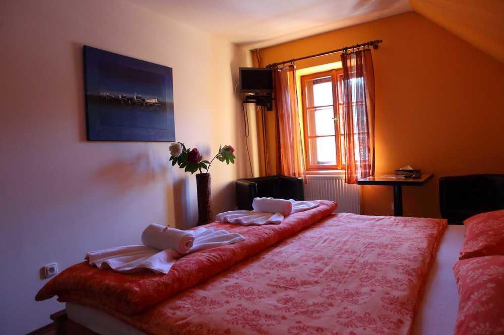 Hotel U Martina - Kocabka Rožmberk nad Vltavou Екстериор снимка
