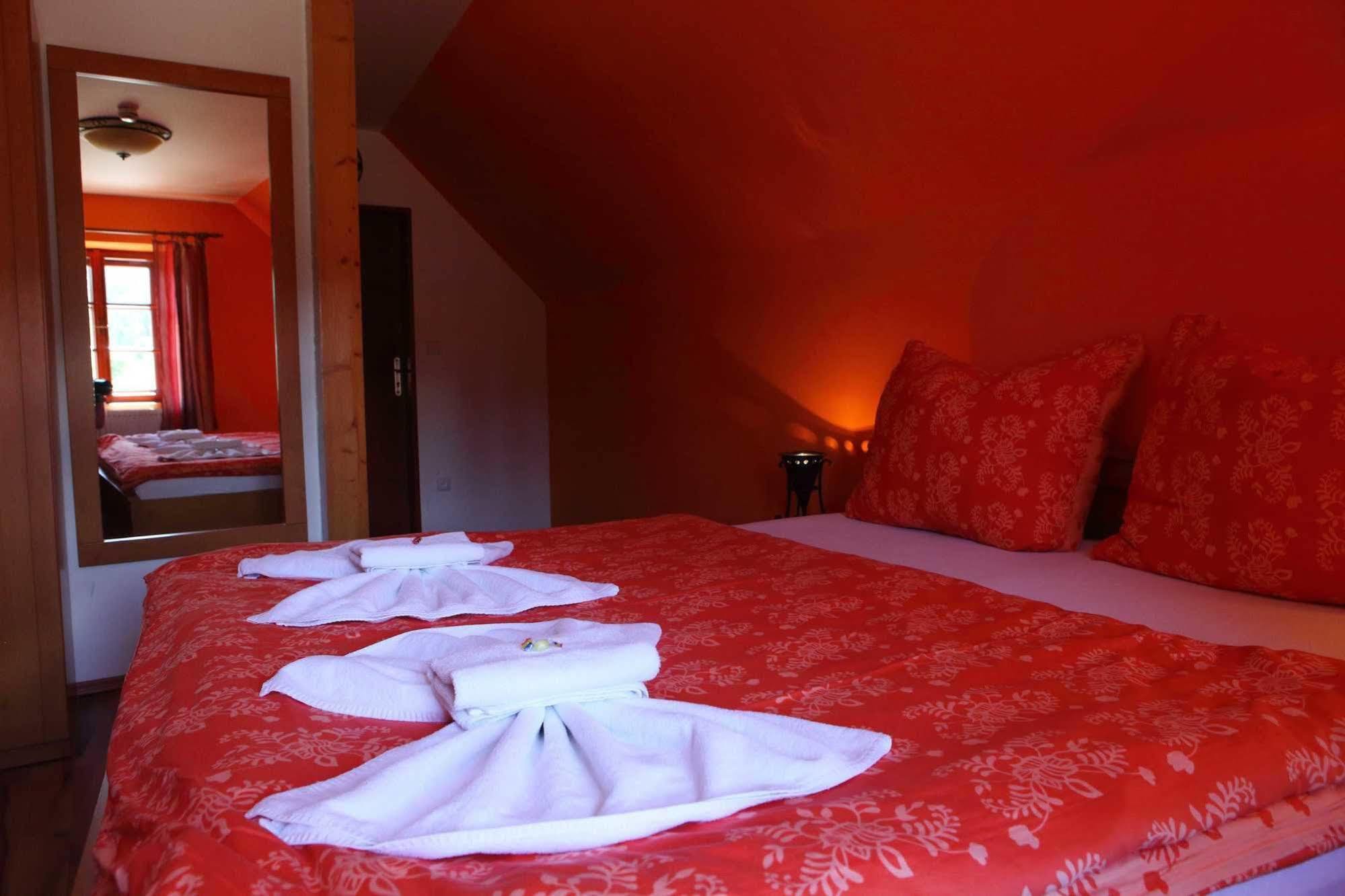 Hotel U Martina - Kocabka Rožmberk nad Vltavou Екстериор снимка